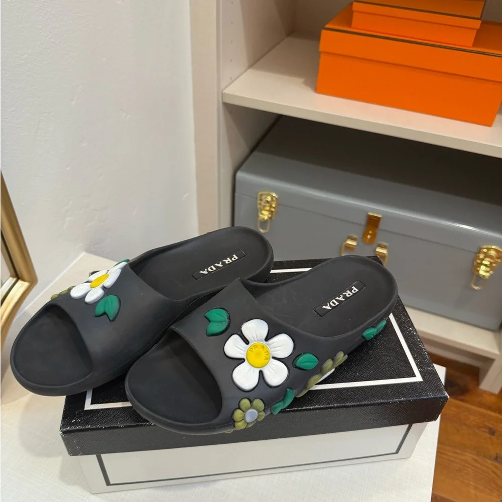 Prada Black Floral Women's Slides - Picture 2 of 5